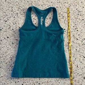 EUC Beyond Yoga green Bar Method tank top small s